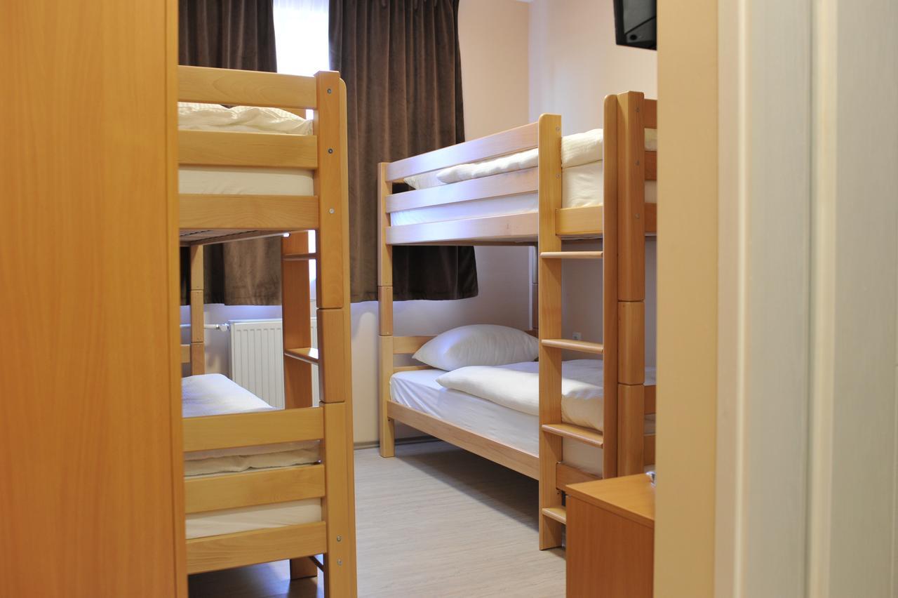 City Hostel Banja Luka Exteriör bild