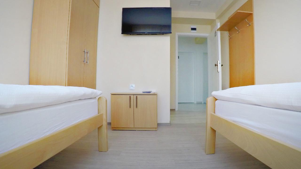 City Hostel Banja Luka Exteriör bild