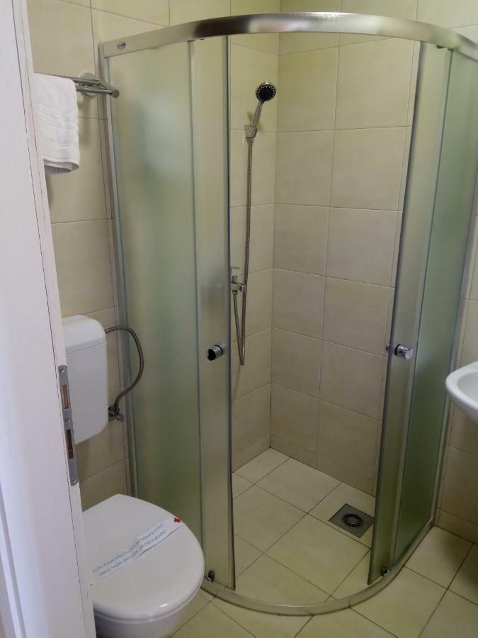 City Hostel Banja Luka Exteriör bild